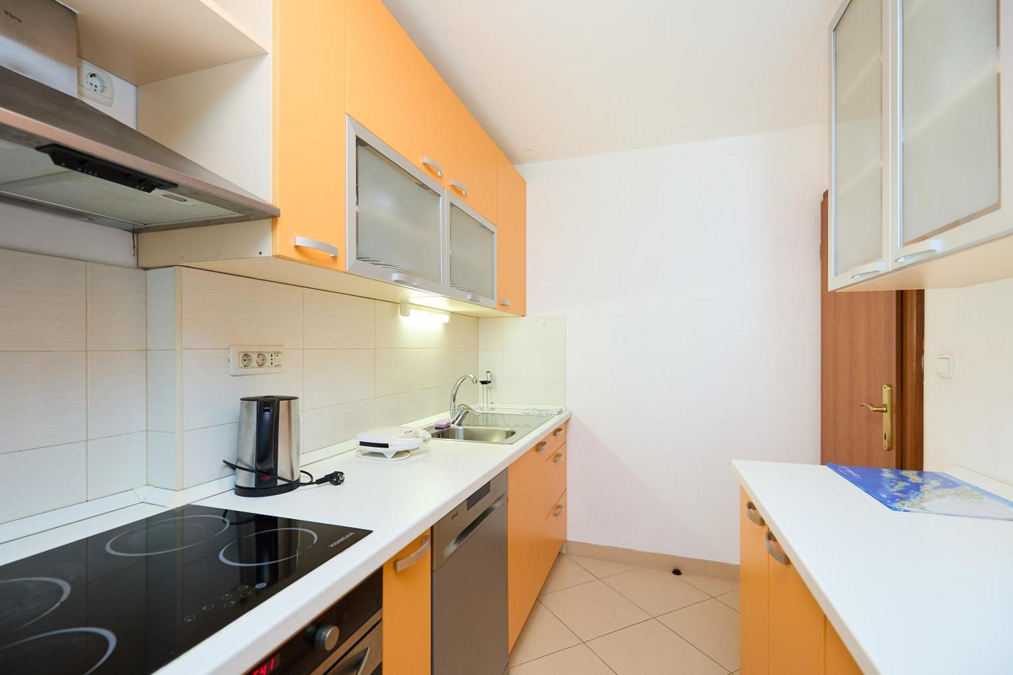Apartment Promenada- 4Pax With Parking Dubrovnik Exterior photo